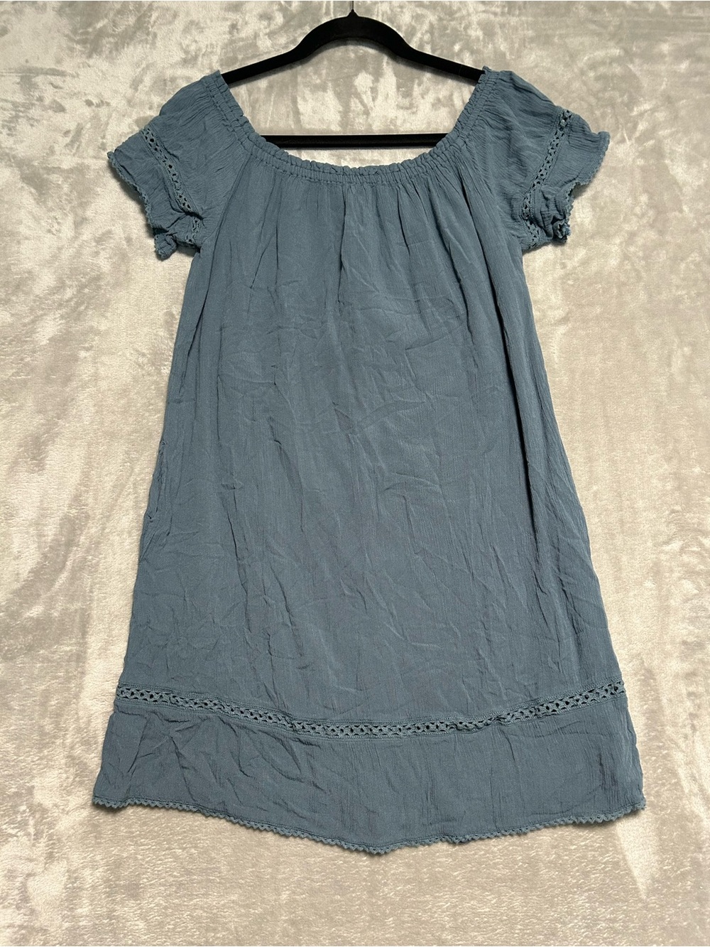 Silver Jeans Sutton Off Shoulder Knee Length Dress Women’s Medium Blue Prairie
